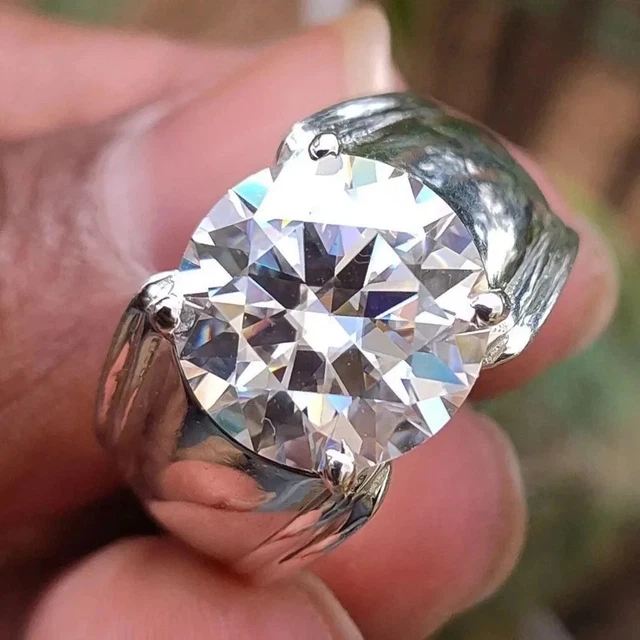 Bague Diamant 5.00 Carats - Coupe Coussin, Couleur Blanc Cassé, Clarté VVS1, Argent 925