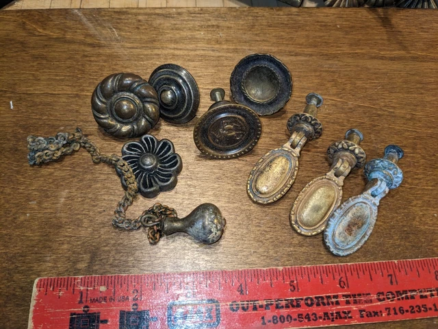 Vintage Hardware-9 Pieces Some Brass Drawer Drop Pulls/Knobs Decorative  Chain