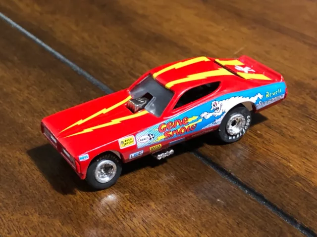 Johnny Lightning 1/64 NHRA Funny Car Drag Racer Gene Snow Dodge Charger Rubber