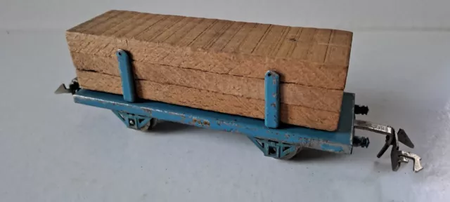 LR 0 wagon tombereau avec chargement de  bois no Jep no Hornby