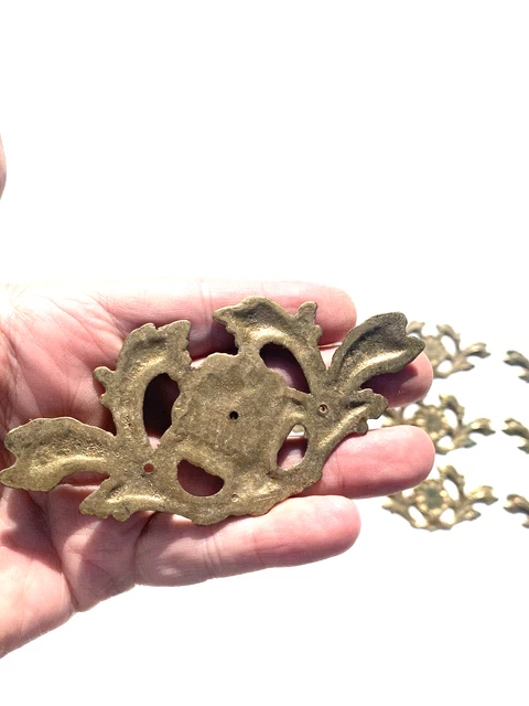 Vintage Brass Ormolu Hardware Lot of 12 pieces Salvaged Parts Backplates Crafts 4