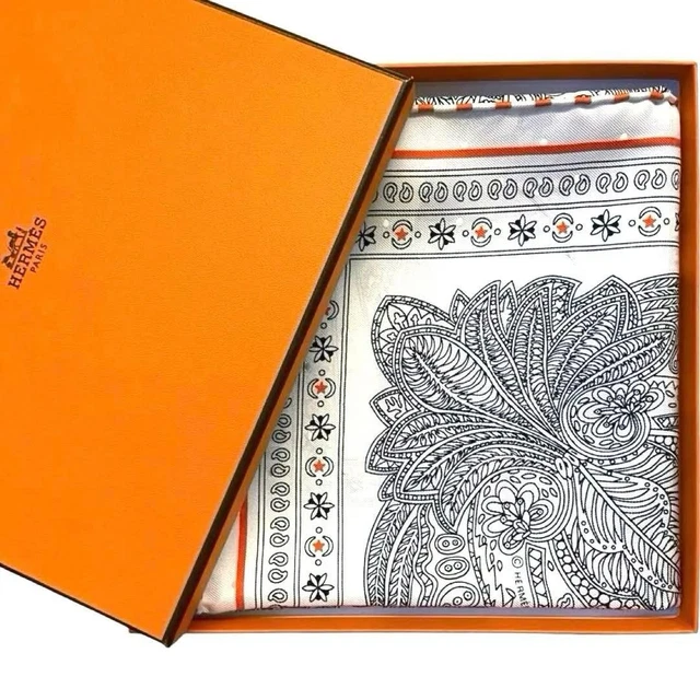 Foulard Carré Hermès Le Jardin De Leïla - Soie, Multicouleur, Neuf Sans étiquette