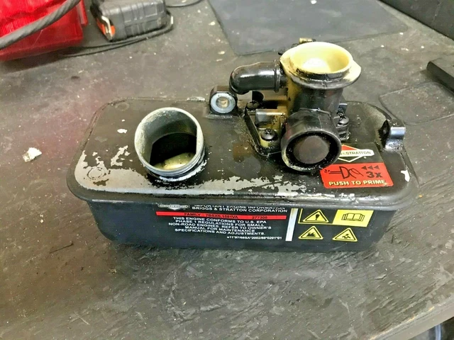 BRIGGS STRATTON CLASSIC 35 mower steel fuel tank and carburetor 12.60 PicClick UK