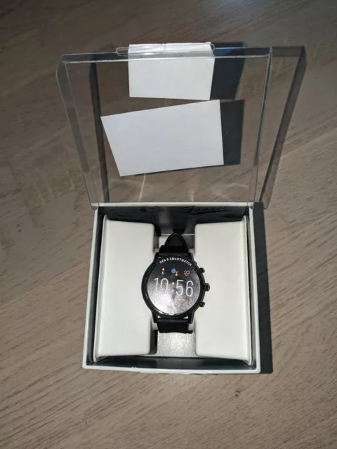 Fossil The Carlyle HR 5. Generation Herren Smartwatch 44mm Edelstahlgehäuse
