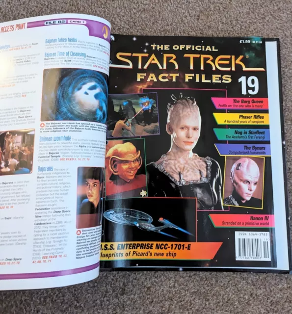 Star Trek Fact Files The Official #1-50 With 3 Binders