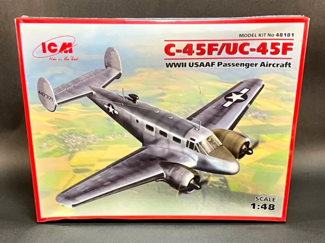 ICM Model Kit 48181 1:48 C-45F/UC-45F WWII USAAF Passenger Aircraft w/Extras