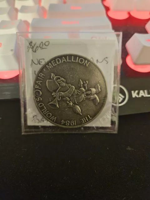The 1984 Worlds Fair Coin Medallion Keychain - New Orleans Vintage