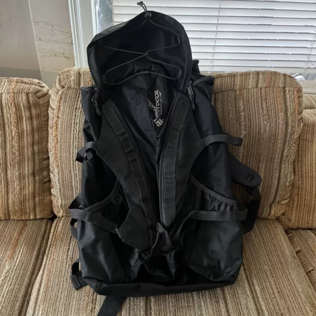OUTDOOR PRODUCTS SKYLINE 8.0 Internal Frame 30L Backpack Black