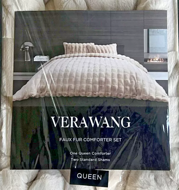 NWT VERA WANG®Queen Puckerd Faux Fur Comforter Set Luxuriously Soft MSRP-$348.00