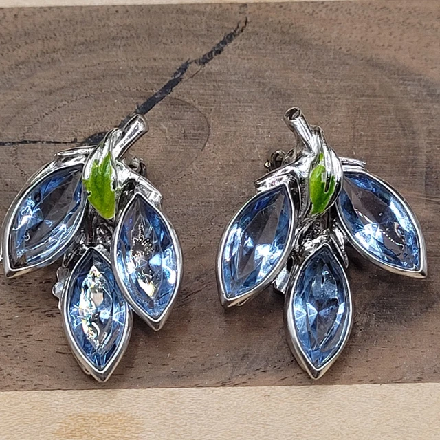 Earrings, Vintage & Antique Jewelry, Jewellery & Watches  display picture 1