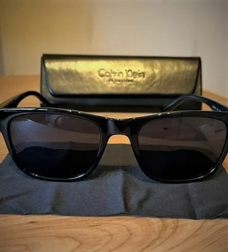 Calvin Klein Dark Blue Mens Sunglasses - Ckj20632S - New With Case & Cloth