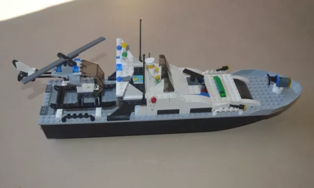 LARGE LEGO CITY Police Boat 7899 Inc Helicopter Prison Figure No Motor 17.00 PicClick UK