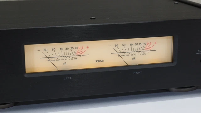TEAC AP-505 STEREO POWER AMPLIFIER 115W+115W 4Ω Noir AC100V 50/60Hz ...