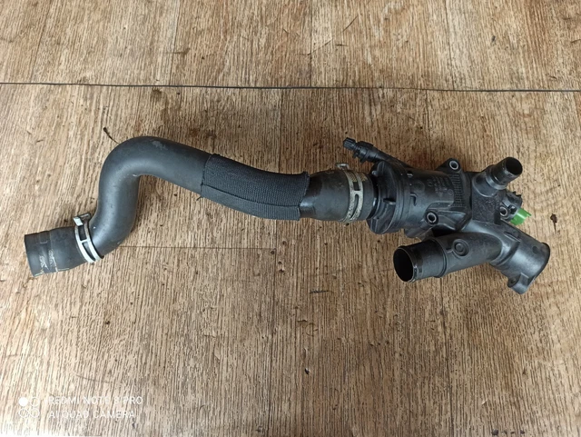 Boitier Thermostat Eau Peugeot 5008 I 2.0 Bluehdi 150Cv 2010 9682141580