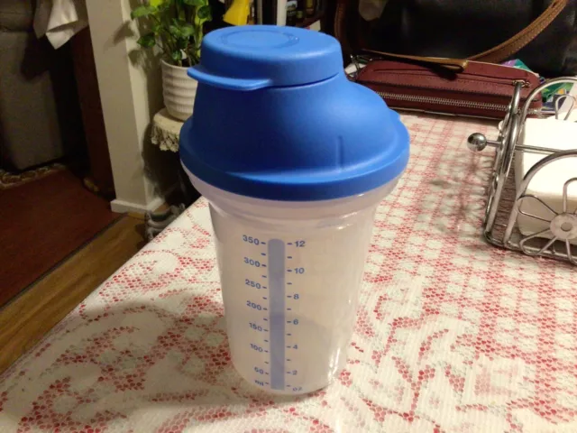 Tupperware Bake 2 Basics Blue 350ml Measuring Jug Pour Shake Dressing Shaker