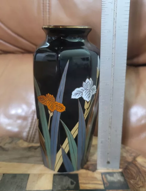 Vintage Otagiri White Red Iris Flower Vase Black Porcelain Gold Rim Japan 6 inch