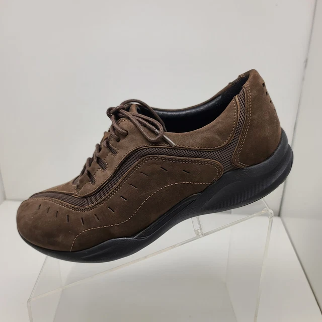 Clarks Wave Wheel Chocol Nu Brown Suede Casual Shoes Size 7.5 W EUC