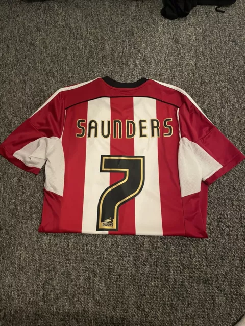 Brentford 2014/15 Home Shirt #7 Saunders (M)