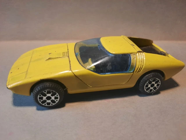 Maquette Politoys Lotus Europa - échelle 1:43, Modèle N°563, Occasion
