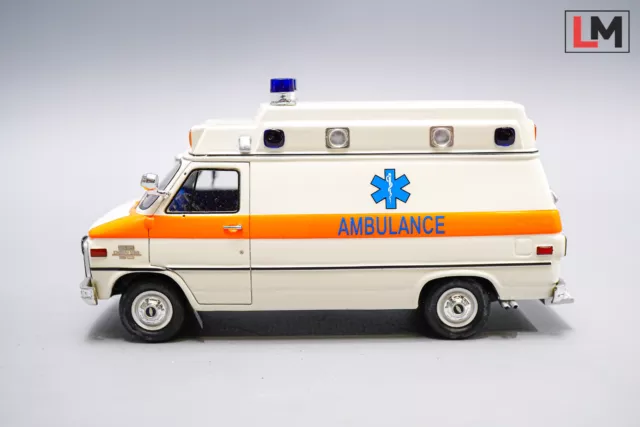 1:43 Chevrolet Ambulance // F_258