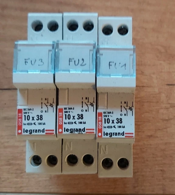 Lot de 3 Porte fusible LEGRAND 058 18
