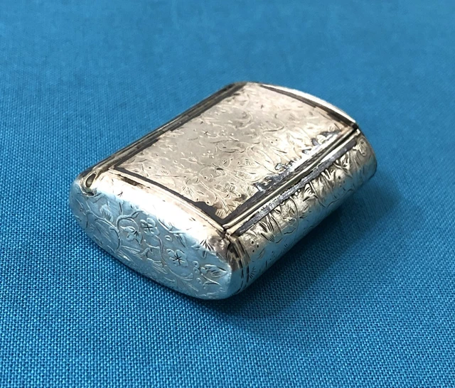 ANCIENNE TABATIÈRE À tabac / boite à priser en argent massif Coffret no MINERVE EUR 35,00 - PicClick FR