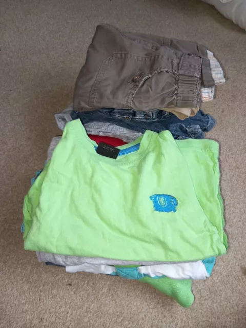 Bundle baby boy's clothes 12-18 months 12 items