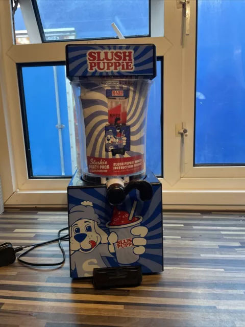 SLUSH Puppie Machine, Slushie Maker.