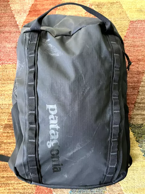 PATAGONIA BLACK HOLE Pack 32L Backpack Black 100% Recycled Hiking ...