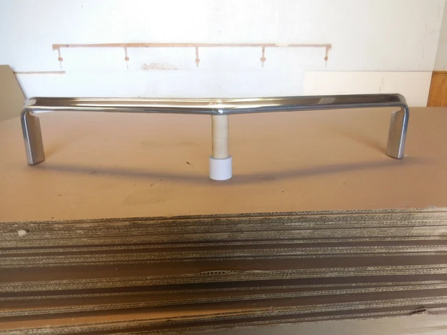 1970 Buick Riviera Grill Surround Header Bar