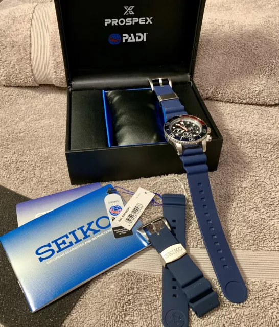 SEIKO PROSPEX DIVER Pepsi Solar Chronograph Mint SSC663P1