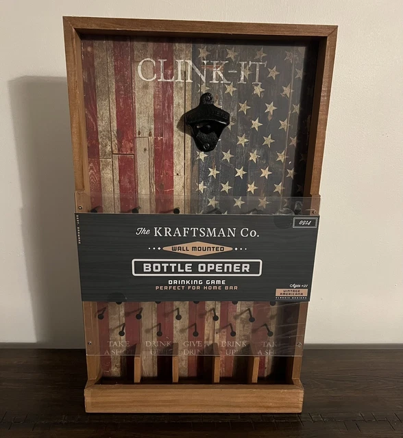 Juego de beber y abridor de botellas montado en pared American Flag de The Kraftsman Co.