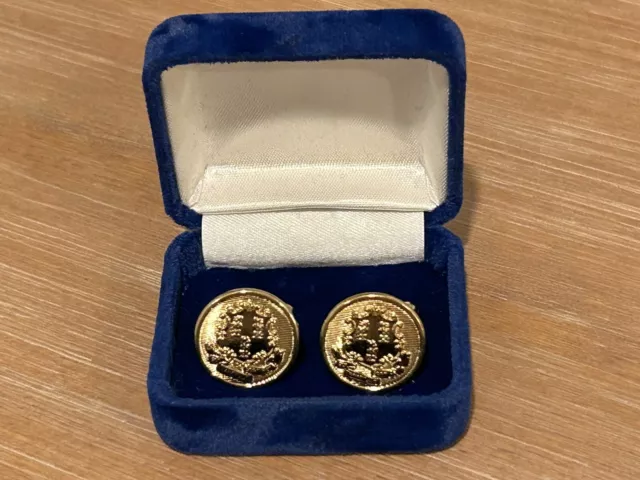 Vintage State of Connecticut Motto & Seal Cuff Links by WATERBURY BUTTON CO