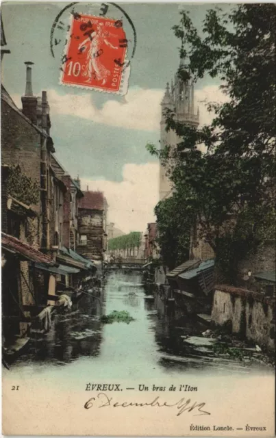 CPA EVREUX Un Bras de l'Iton (1148369)