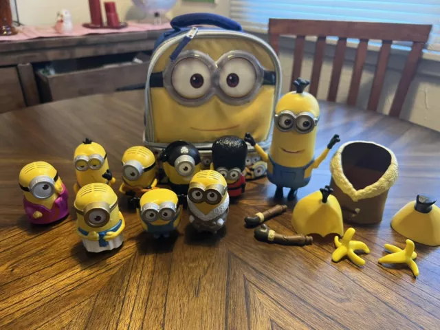 DESPICABLE ME MINIONS SOFT LUNCH BOX Bag With Toys