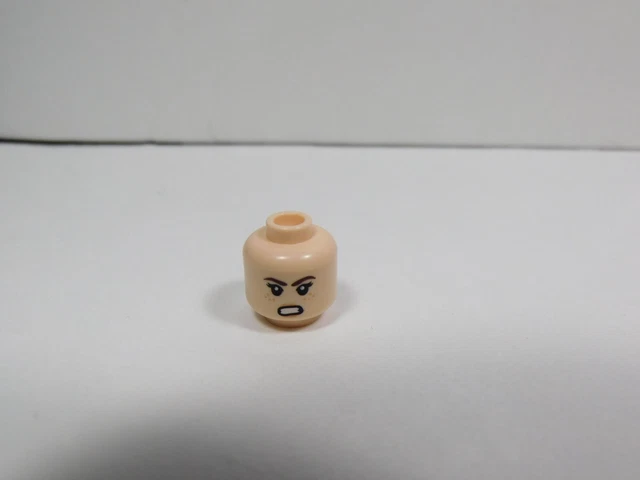 LEGO Marvel Female Girl Dual Sided Printed Flesh Head Freckles Teeth R0