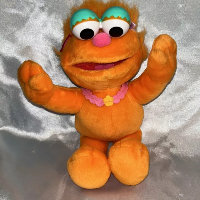 FISHER-PRICE Muppets Sesame Street Jim Henson ZOE plush 2001 (spot)