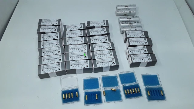 Lot of 28 Heine Rechargable Batterys and 17 Xenon Lamps New