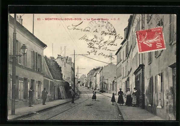 CPA Montreuil-sous-Bois, La Rue de Rosny