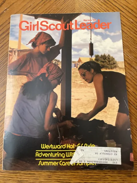 Girl Scout Leader Magazine American Scouting VTG May June 1977