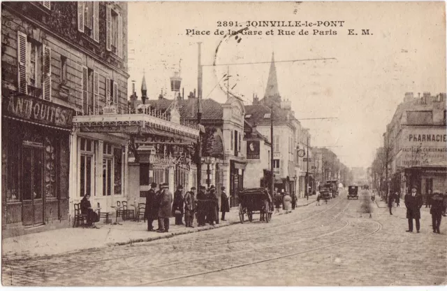 CPA -94-  Joinville-le-Pont - Place de la Gare et rue de Paris.