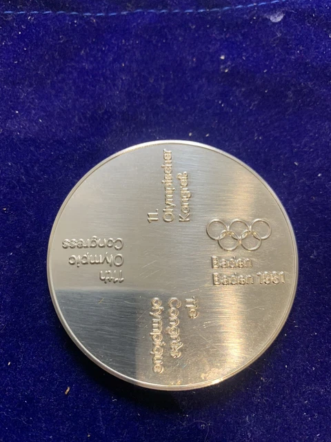 1981 BADEN (Germany) 11th IOC OLYMPIC CONGRESS Meeting participant Medal