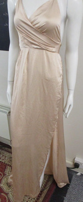 Pretty Little Thing size 8 Lucie Silky Plunge Extreme Split Maxi Dress NWT