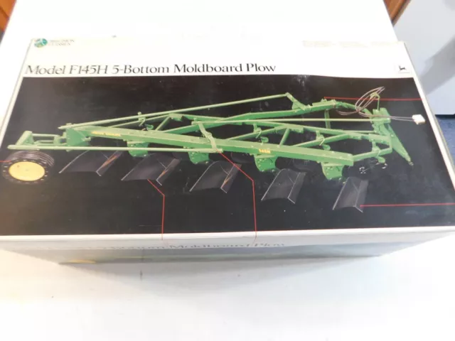 1994 Ertl Precision 6 Classic John Deere F145H 5 Bottom Moldboard Plow Paper Nos