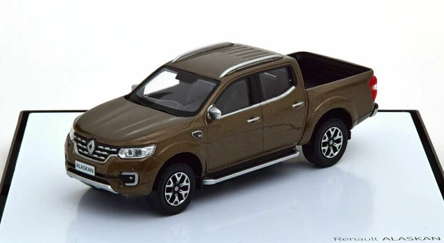 RENAULT JUVAQUATRE 1/43 Norev Dealer Pack Voiture Miniature Diecast