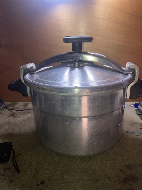 D48) ANCIENNE COCOTTE Minute Seb 10 Litres En Aluminium Vintage EUR 78
