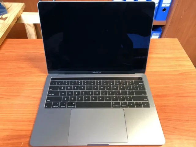 Apple MacBook Pro 13,3" 2019 Touch Bar A2159 (128Go SSD, i5, 1,4 GHz, 8Go) Gris