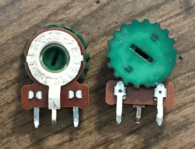 15ea Old Style CTS Trimmer Resistors 10K 5/8 Inch Wheel Trimpot