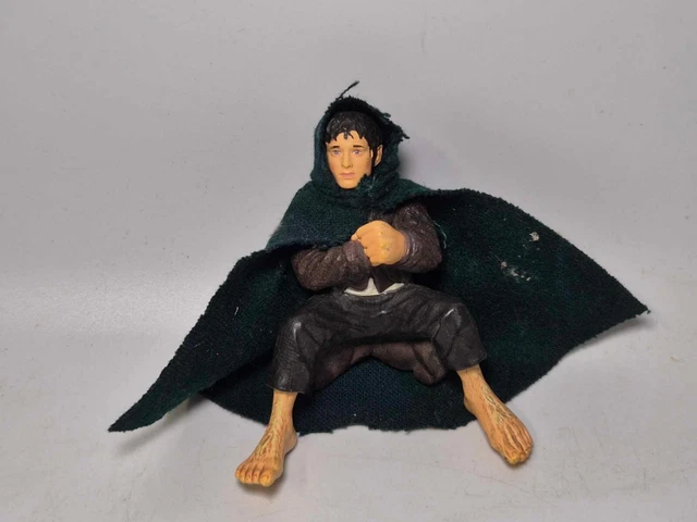 Figurine Le Seigneur Des Anneaux - FRODO - Toy Biz - Édition 2001 - 30 Cm