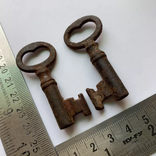 Iron padlock lock Ornate rustic key Rare shape, pair old or antique